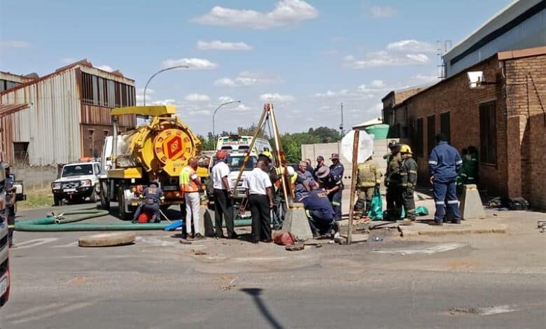 Manhole Eats Three Men